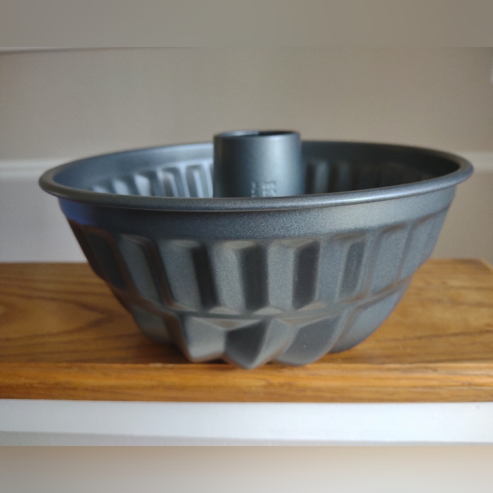 Home Bake Metal Bundt Oan